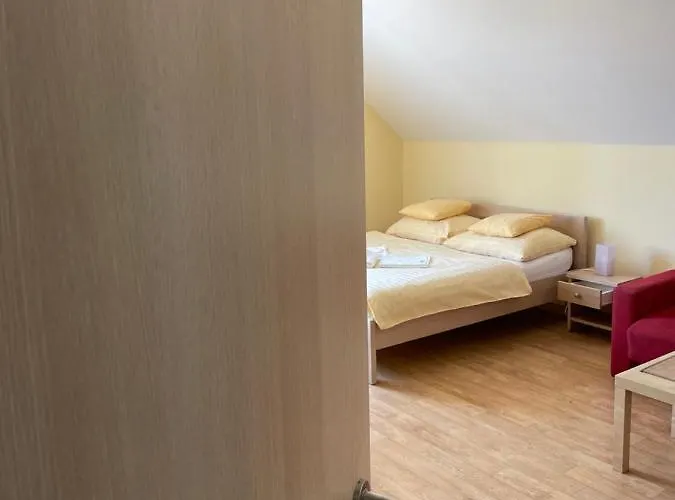 U Bohusa Pensionat Lednice